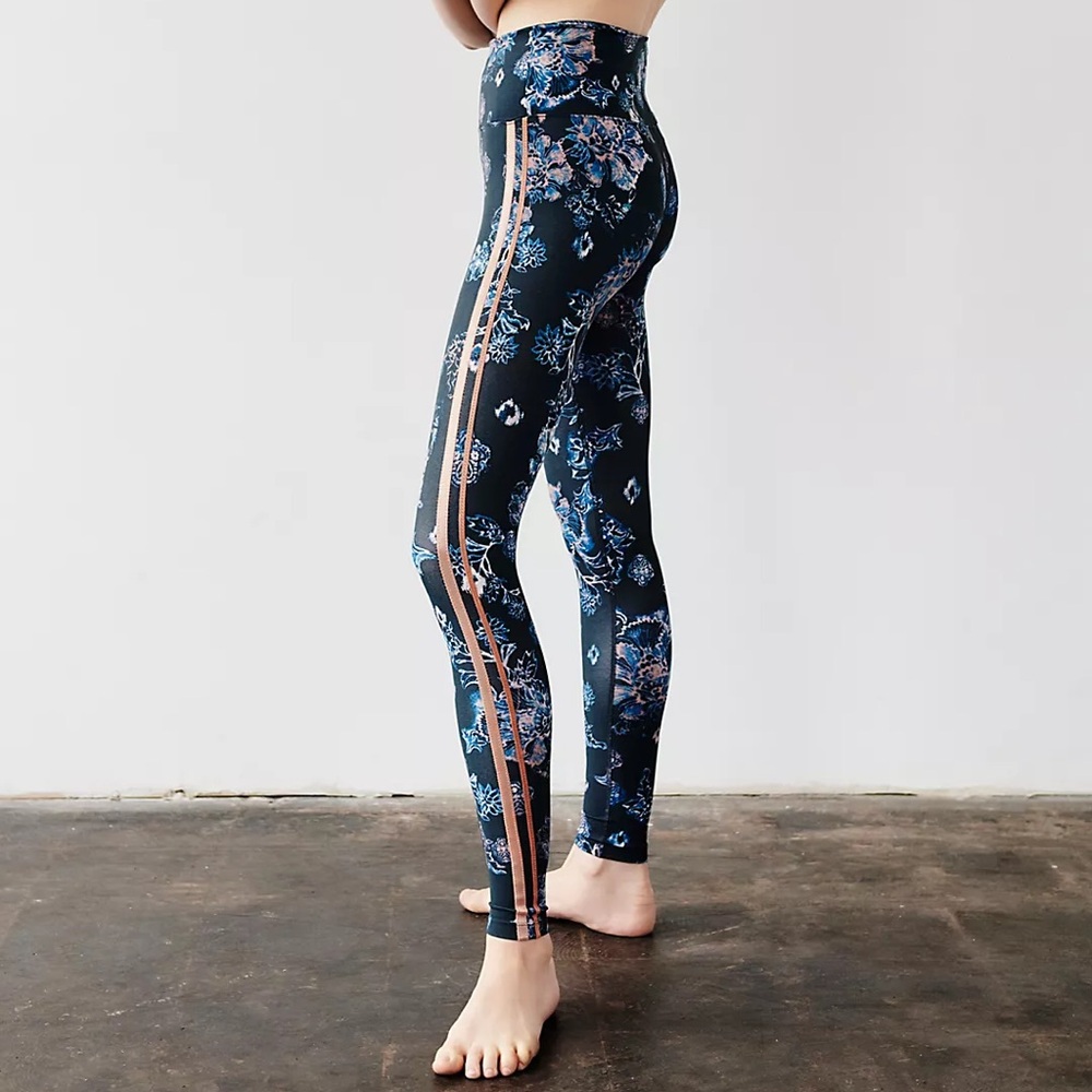 FP movement High-Rise Ankle Freestyle Rise Legging Printed XS